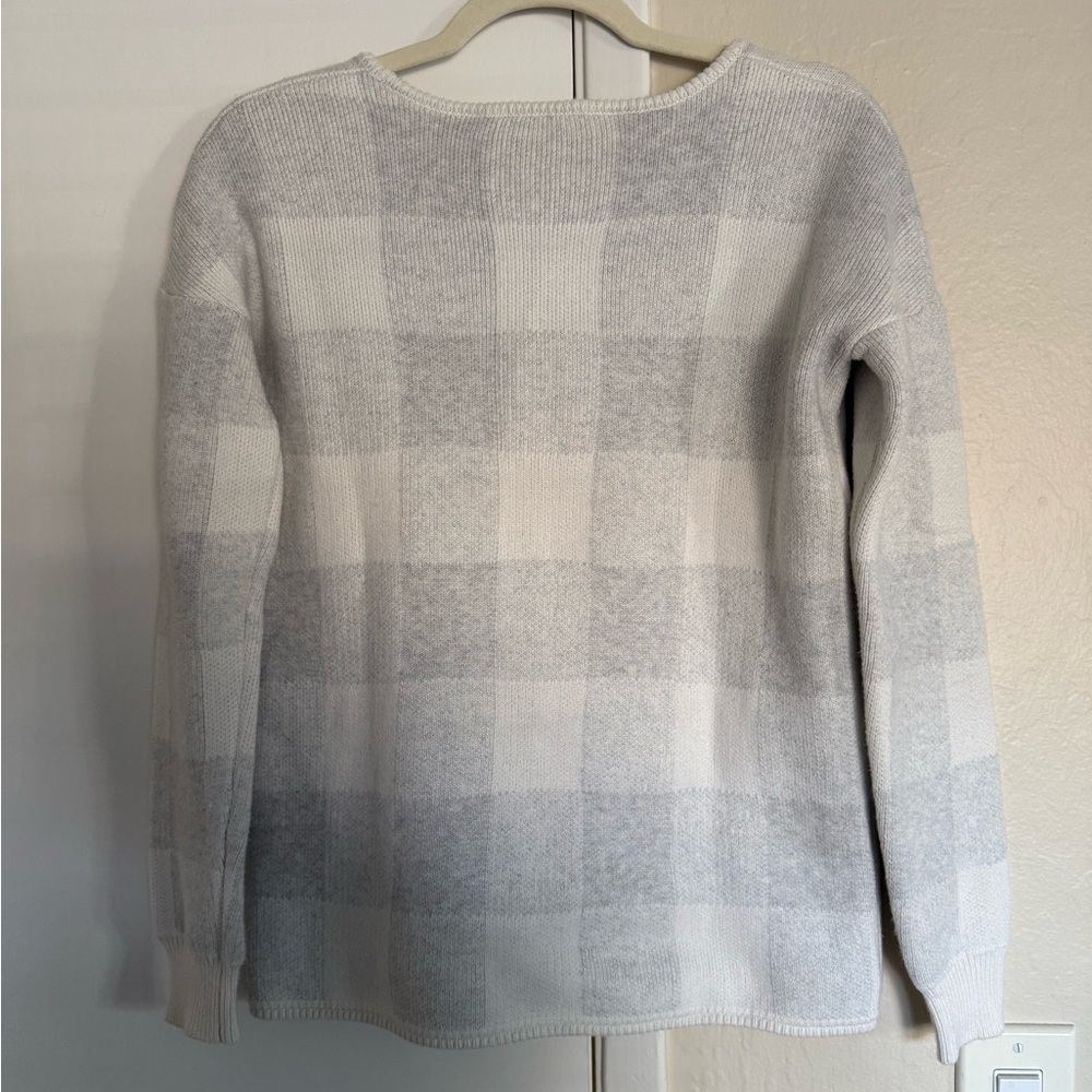 41 Hawthorn Light Gray Plaid Sweater - Picture 2 of 3